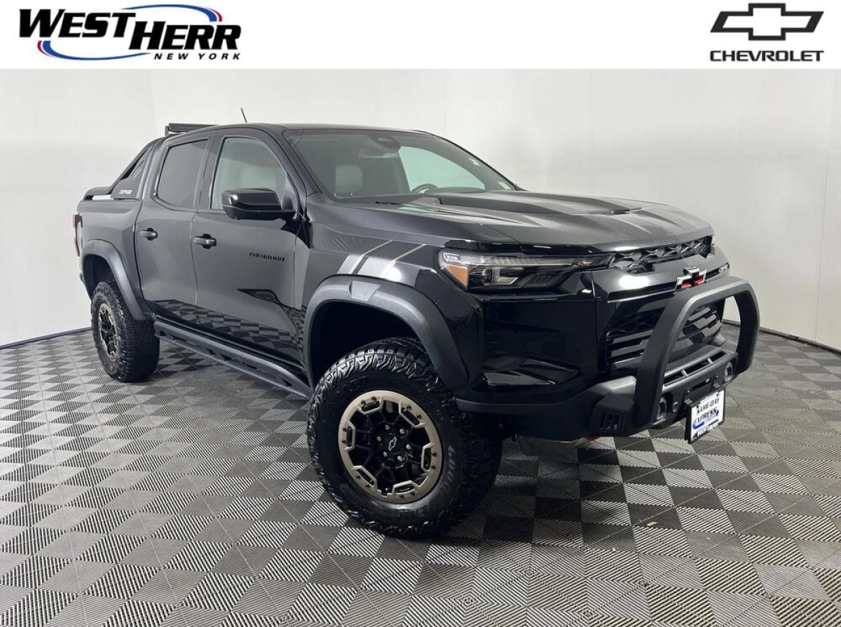 Pre-Owned 2023 Chevrolet Colorado 4WD ZR2