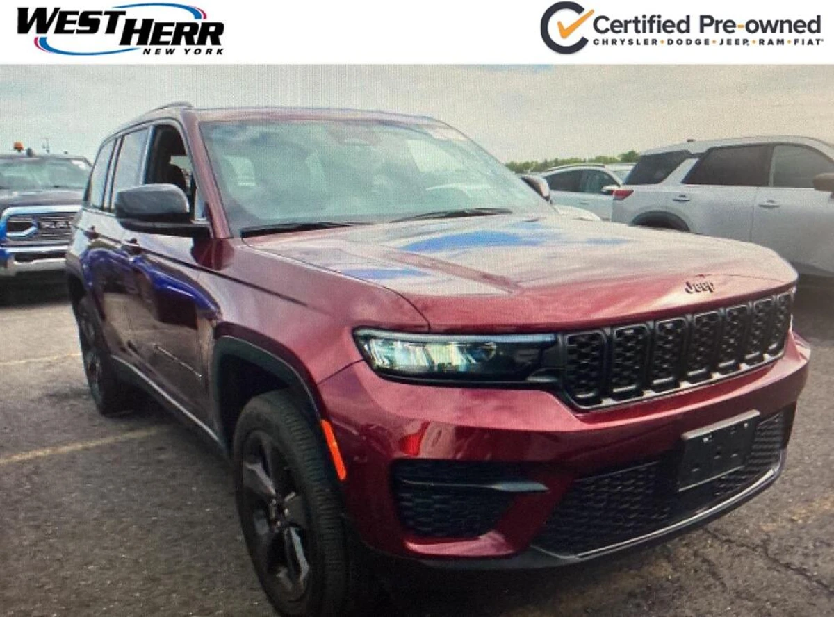 Pre-Owned 2024 Jeep Grand Cherokee Altitude X