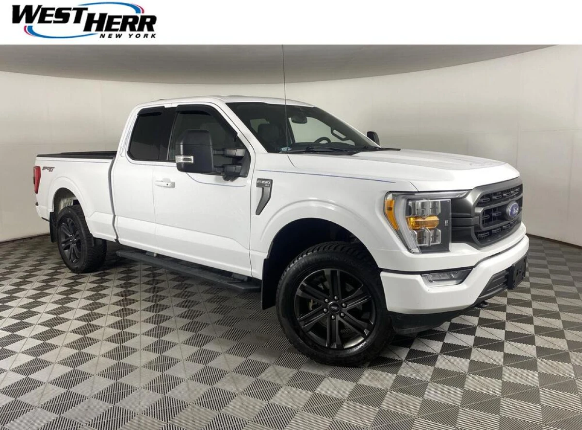 Pre-Owned 2021 Ford F-150 XLT
