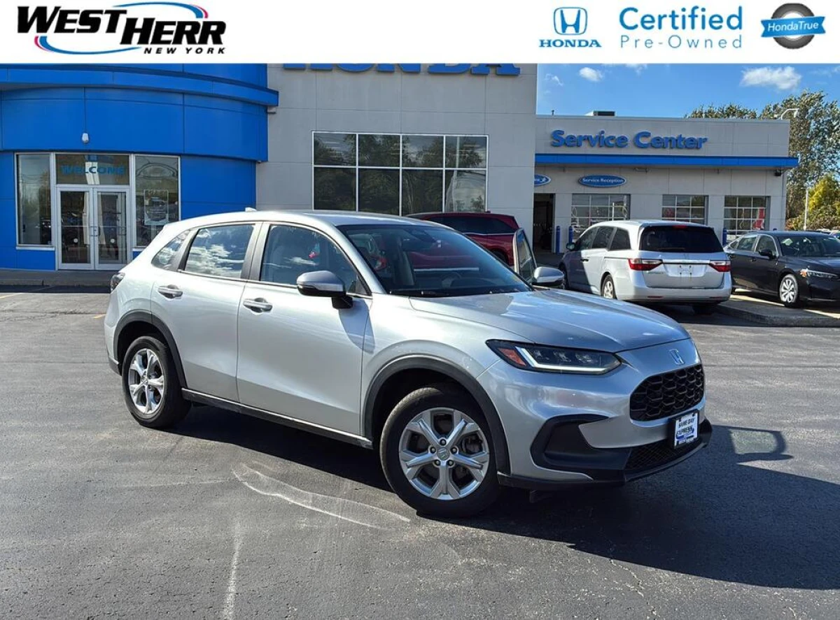 Certified Pre-Owned 2024 Honda HR-V LX