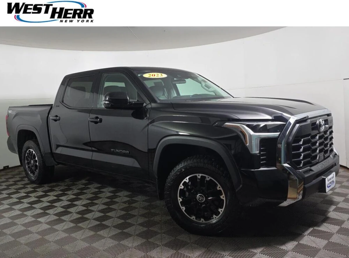 Pre-Owned 2023 Toyota Tundra SR5