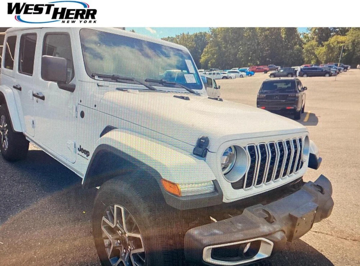 Pre-Owned 2026 Jeep Wrangler Sahara