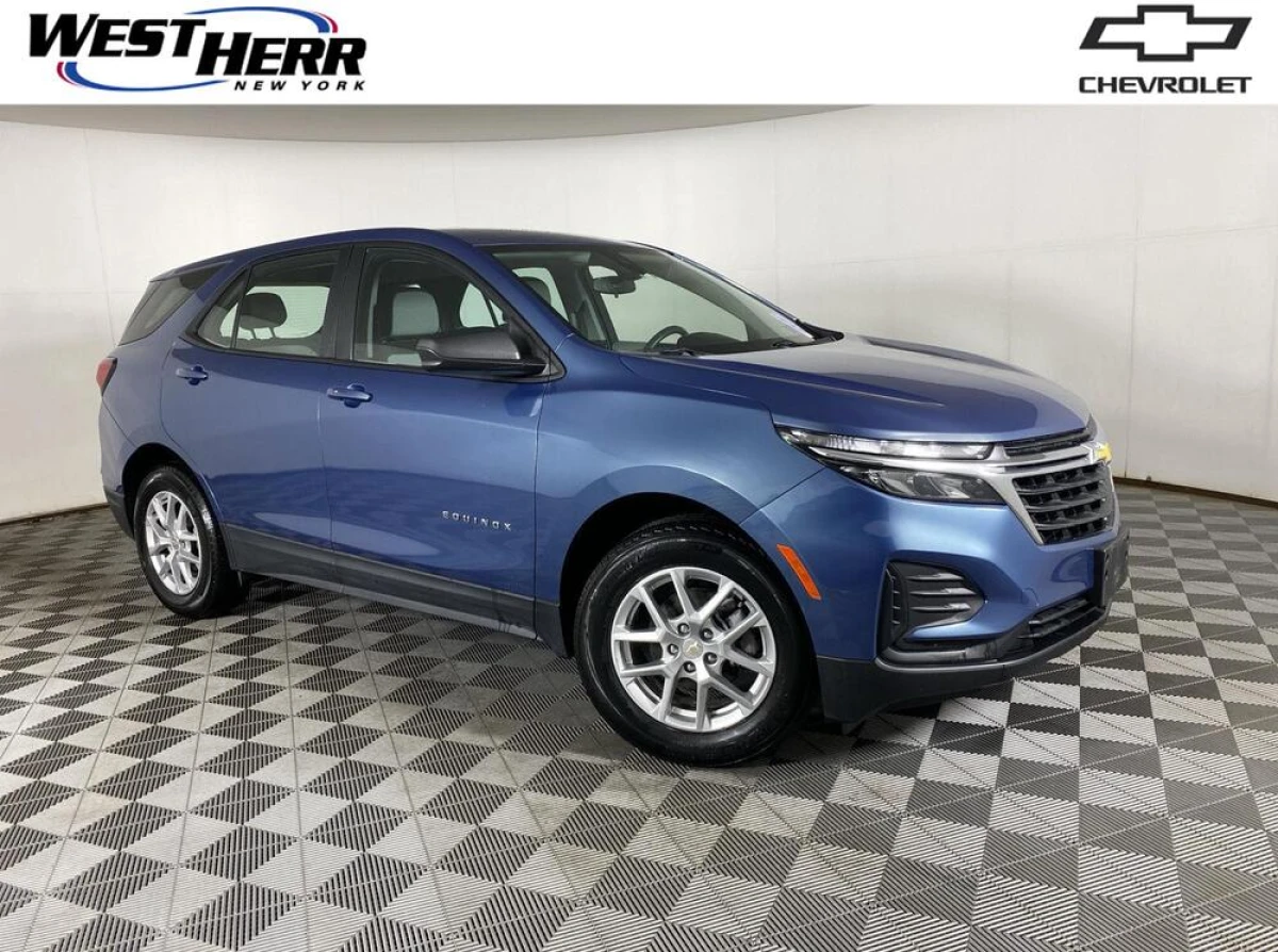 Pre-Owned 2024 Chevrolet Equinox LS