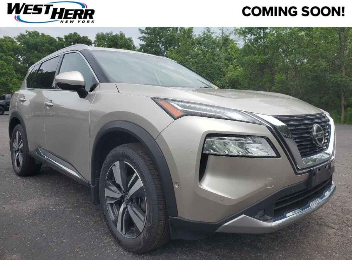 Pre-Owned 2021 Nissan Rogue Platinum