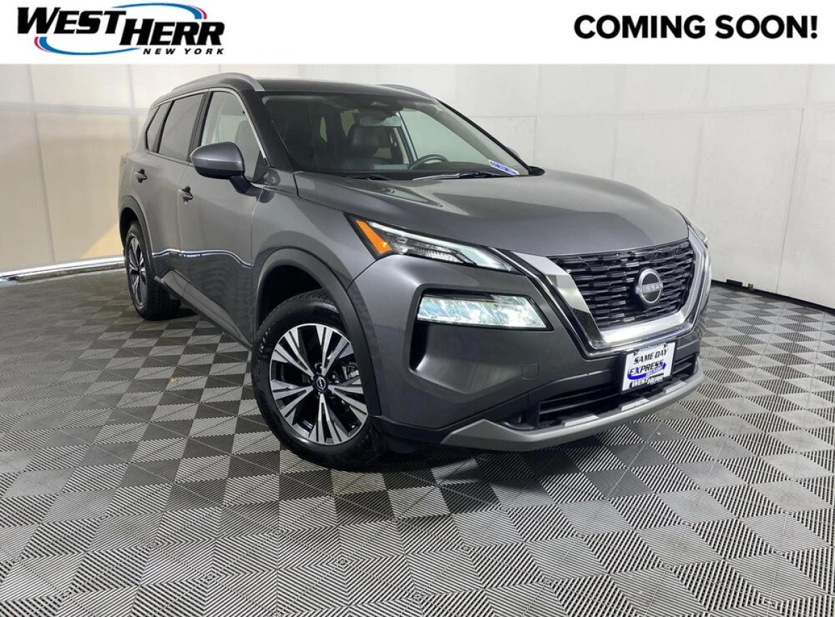 Pre-Owned 2023 Nissan Rogue SV