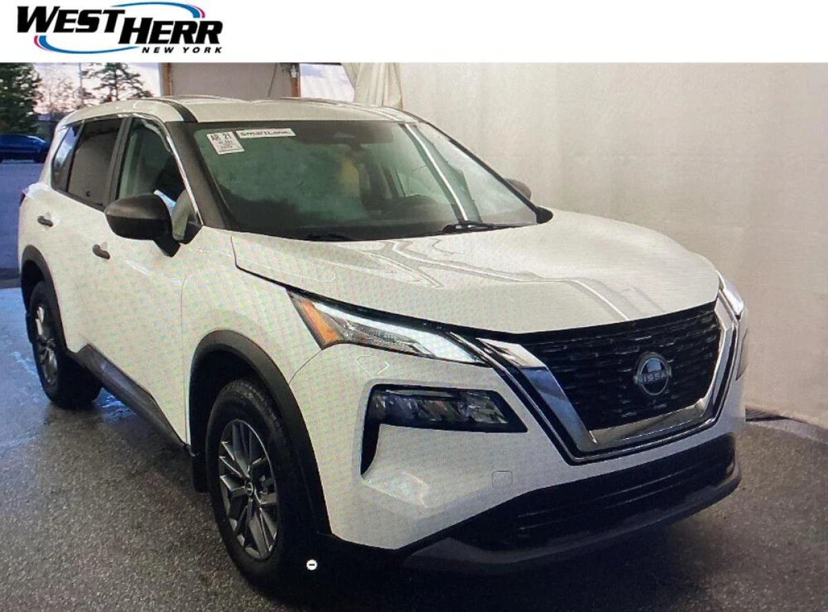 Pre-Owned 2023 Nissan Rogue S