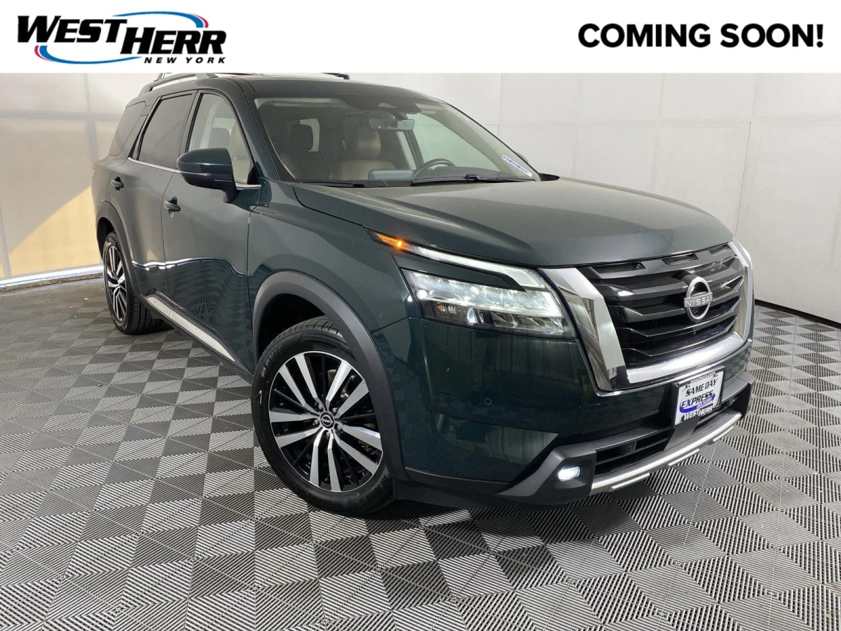 Pre-Owned 2023 Nissan Pathfinder Platinum