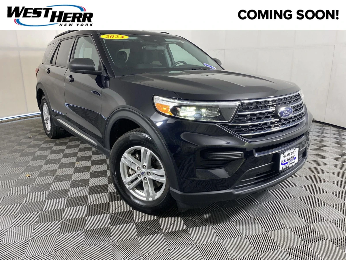 Pre-Owned 2024 Ford Explorer XLT