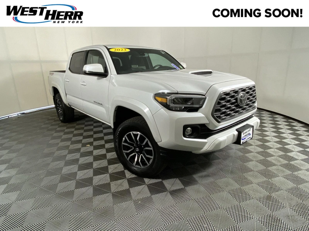 Pre-Owned 2023 Toyota Tacoma TRD Sport