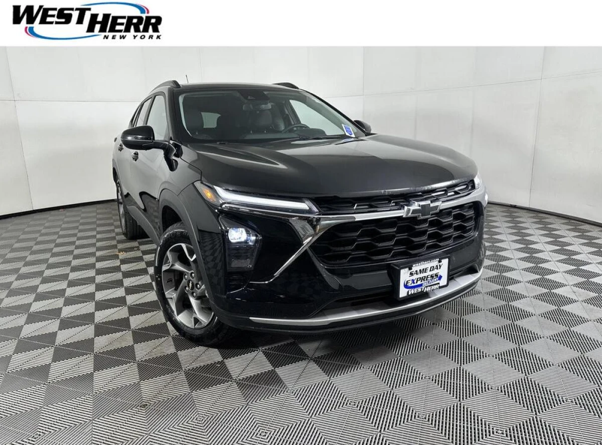Pre-Owned 2024 Chevrolet Trax LT