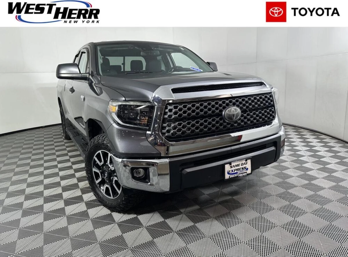 Pre-Owned 2020 Toyota Tundra SR5