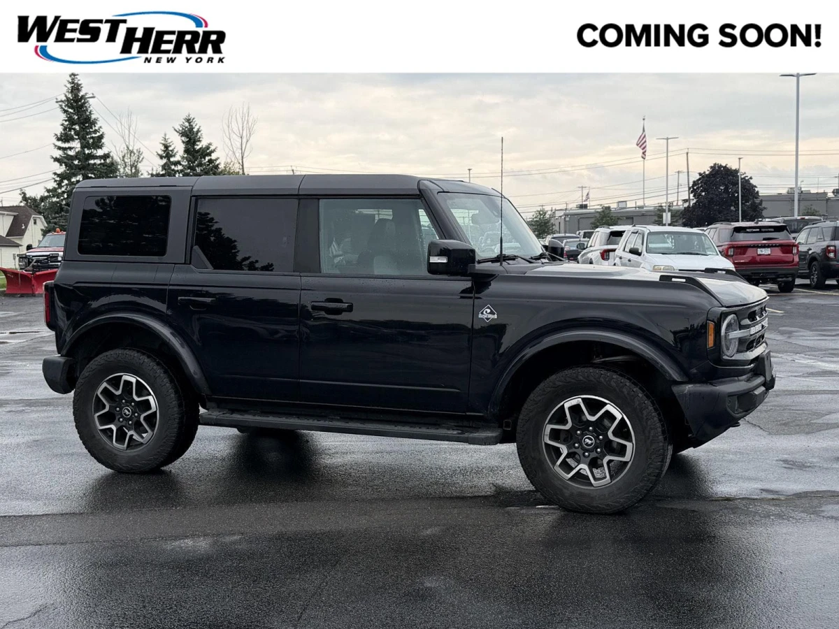Pre-Owned 2022 Ford Bronco Outer Banks Advanced