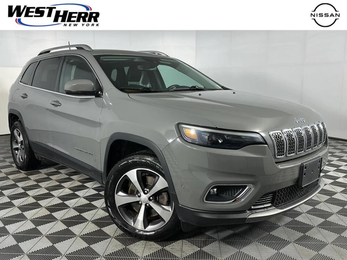 Pre-Owned 2021 Jeep Cherokee Limited