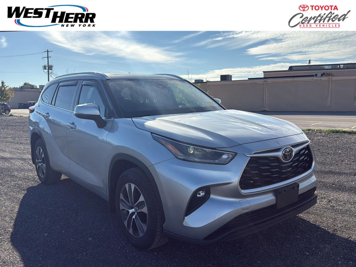 Certified Pre-Owned 2021 Toyota Highlander XLE