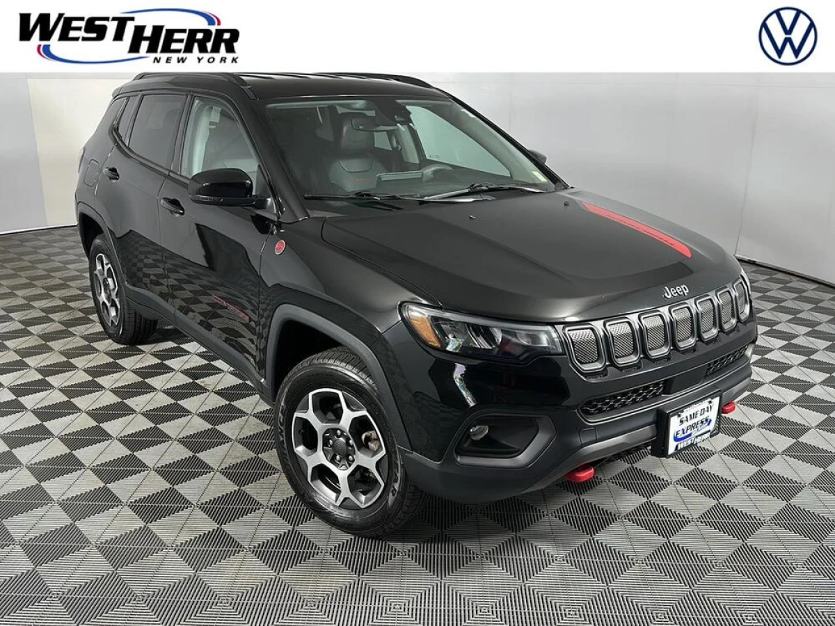 Pre-Owned 2022 Jeep Compass Trailhawk