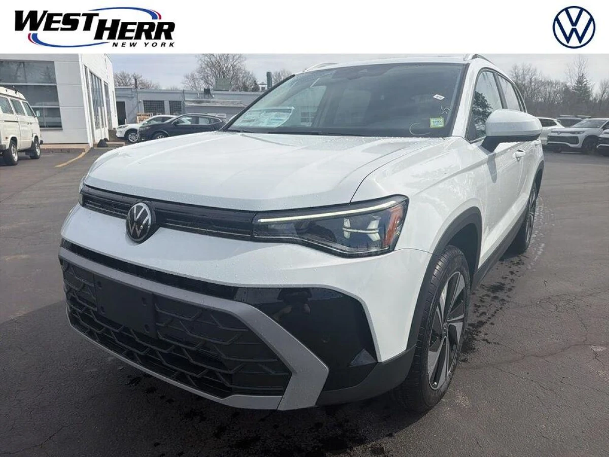 New 2026 Volkswagen Taos 1.5T SE