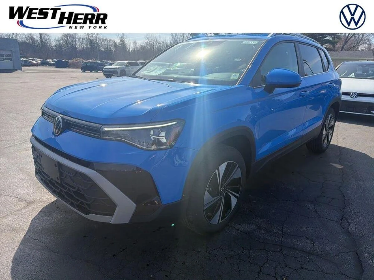 New 2026 Volkswagen Taos 1.5T SE