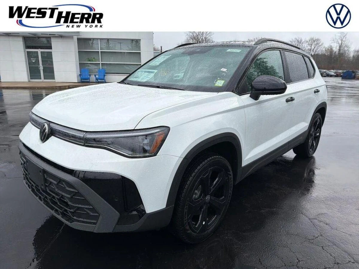New 2026 Volkswagen Taos 1.5T SE Black