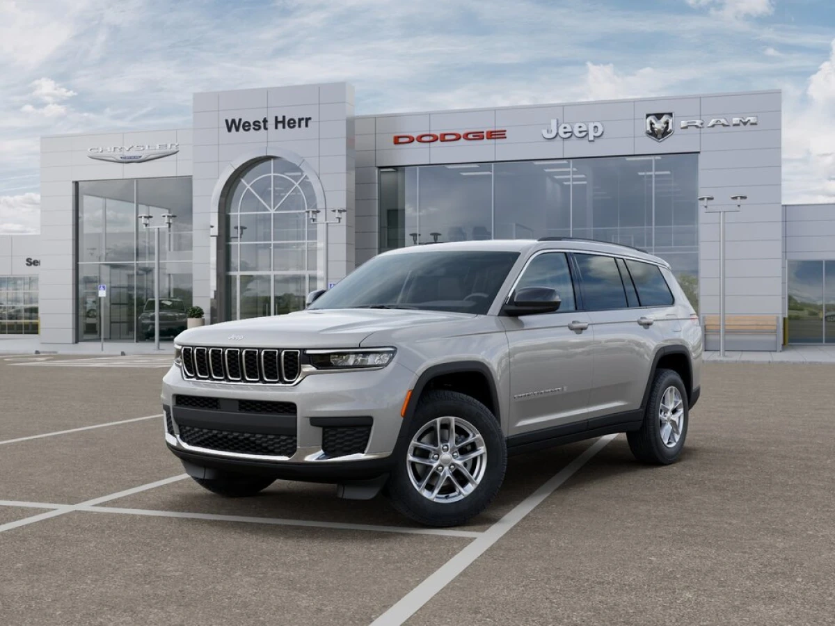 New 2026 Jeep Grand Cherokee L Laredo