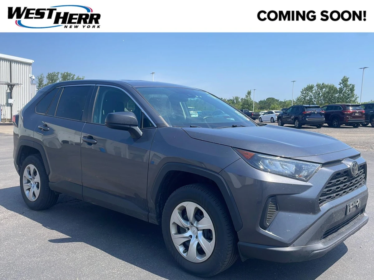 Pre-Owned 2022 Toyota RAV4 LE