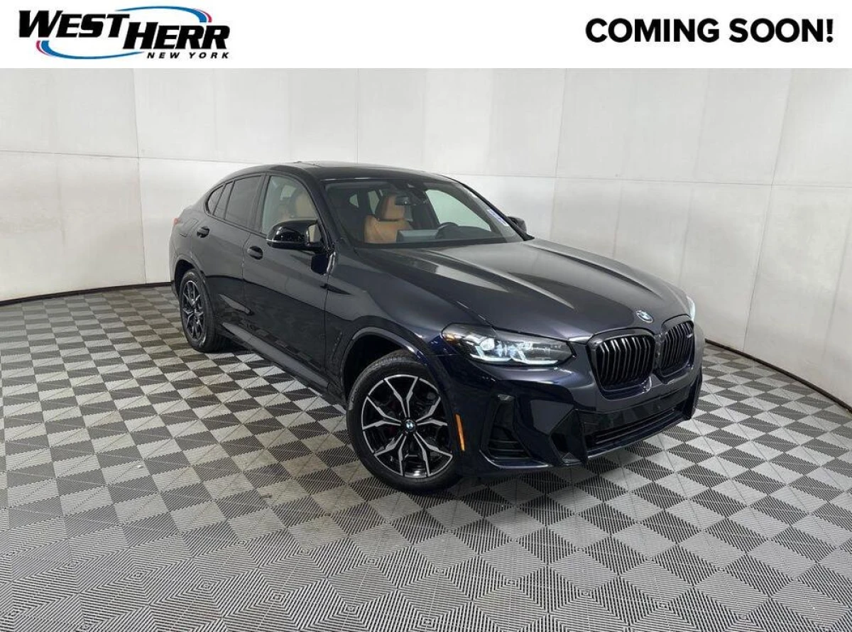 Pre-Owned 2024 BMW X4 M40i
