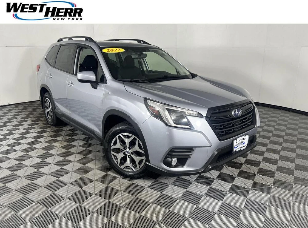 Pre-Owned 2022 Subaru Forester Premium