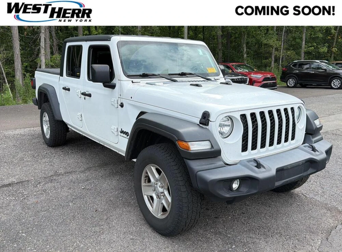 Pre-Owned 2020 Jeep Gladiator Sport S