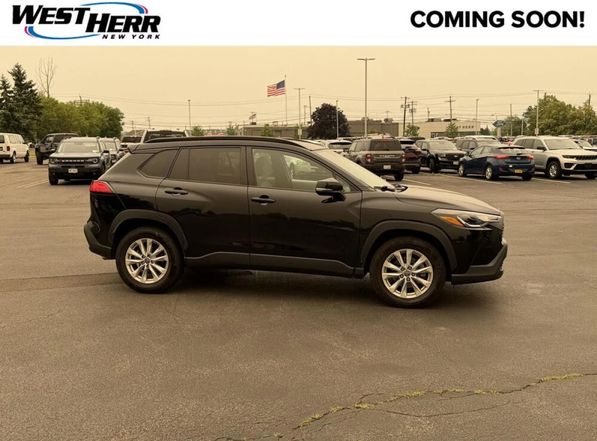 Pre-Owned 2023 Toyota Corolla Cross LE