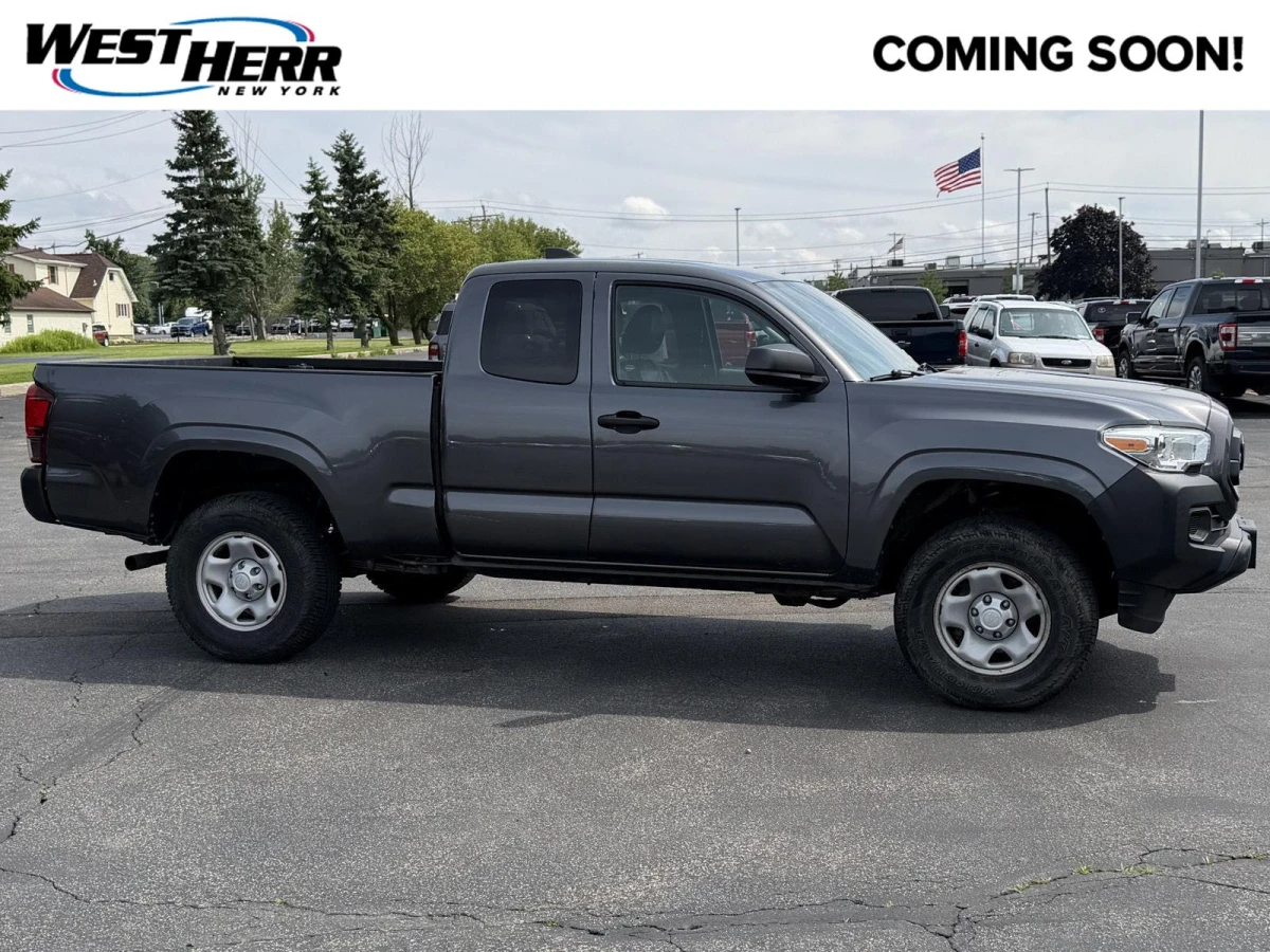 Pre-Owned 2021 Toyota Tacoma