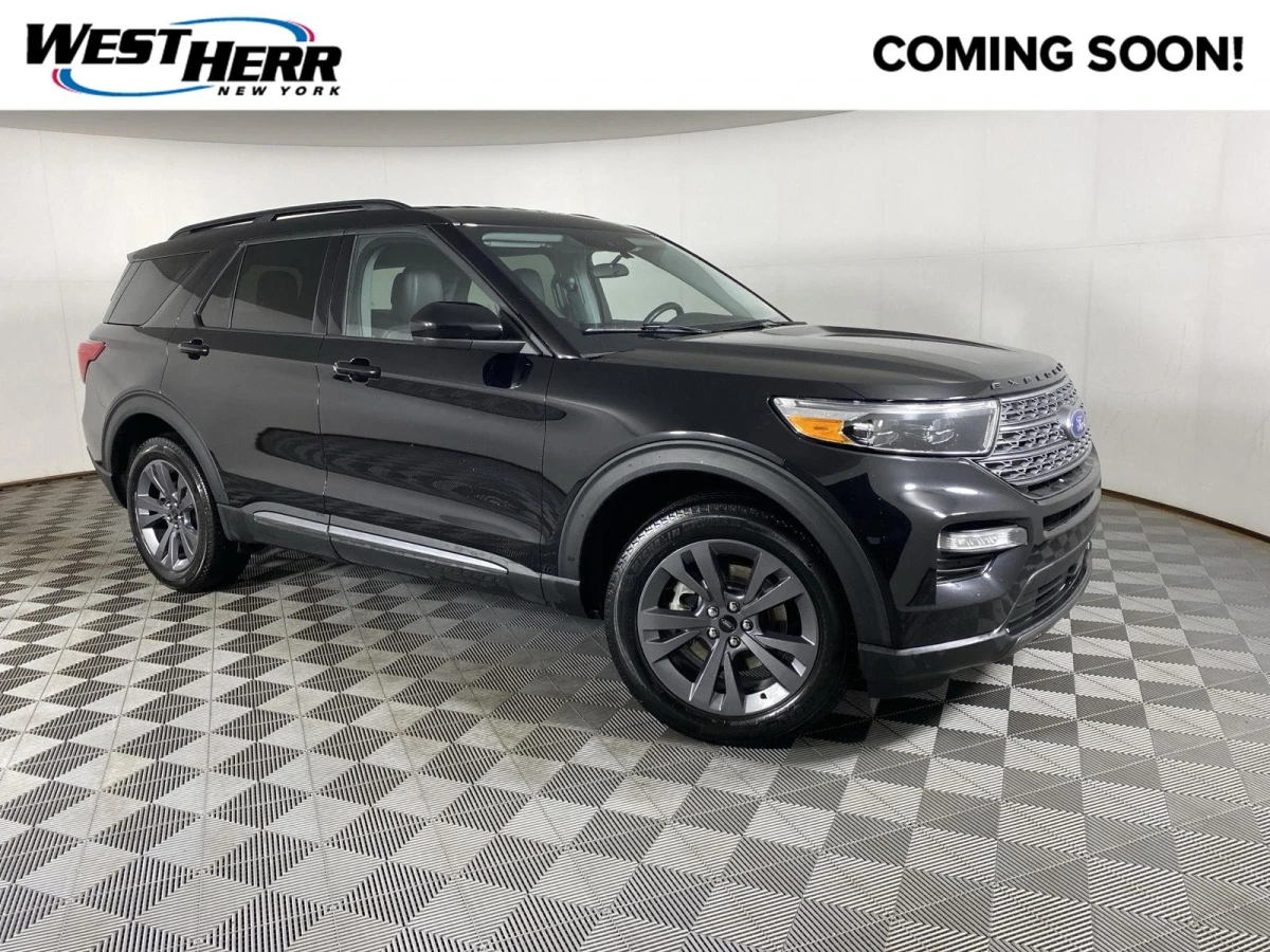 Pre-Owned 2024 Ford Explorer XLT