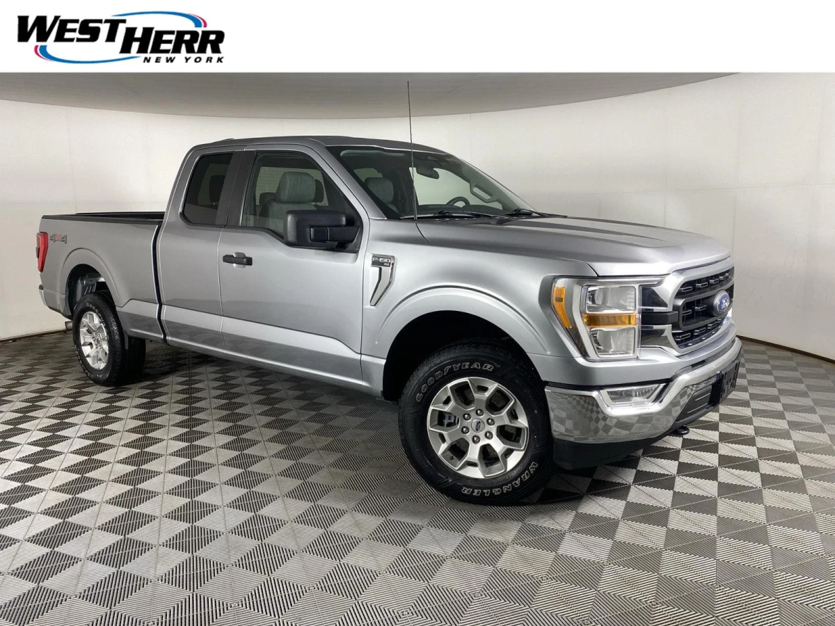Pre-Owned 2022 Ford F-150 XLT
