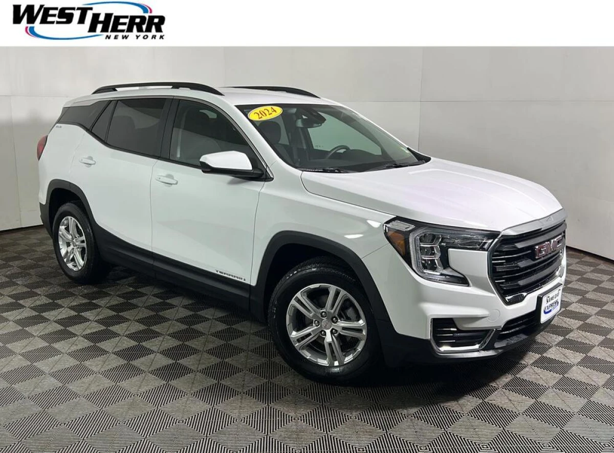 Pre-Owned 2024 GMC Terrain SLE