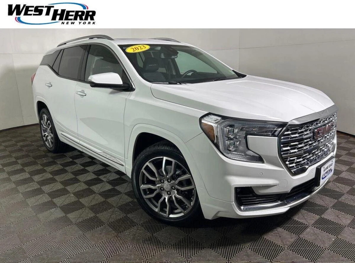 Pre-Owned 2023 GMC Terrain Denali