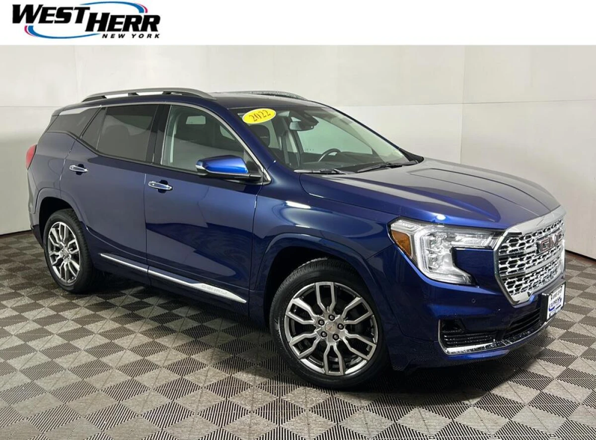 Pre-Owned 2022 GMC Terrain Denali