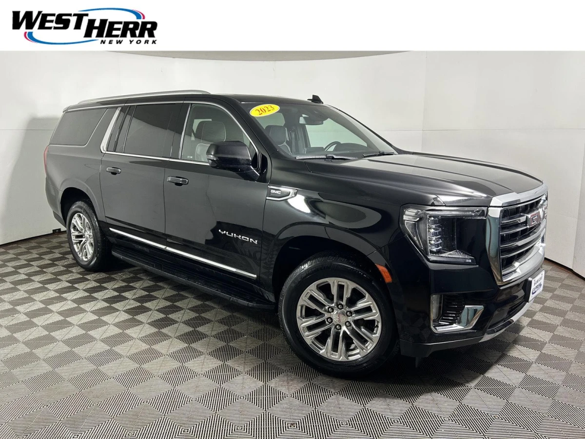 Pre-Owned 2023 GMC Yukon XL SLT