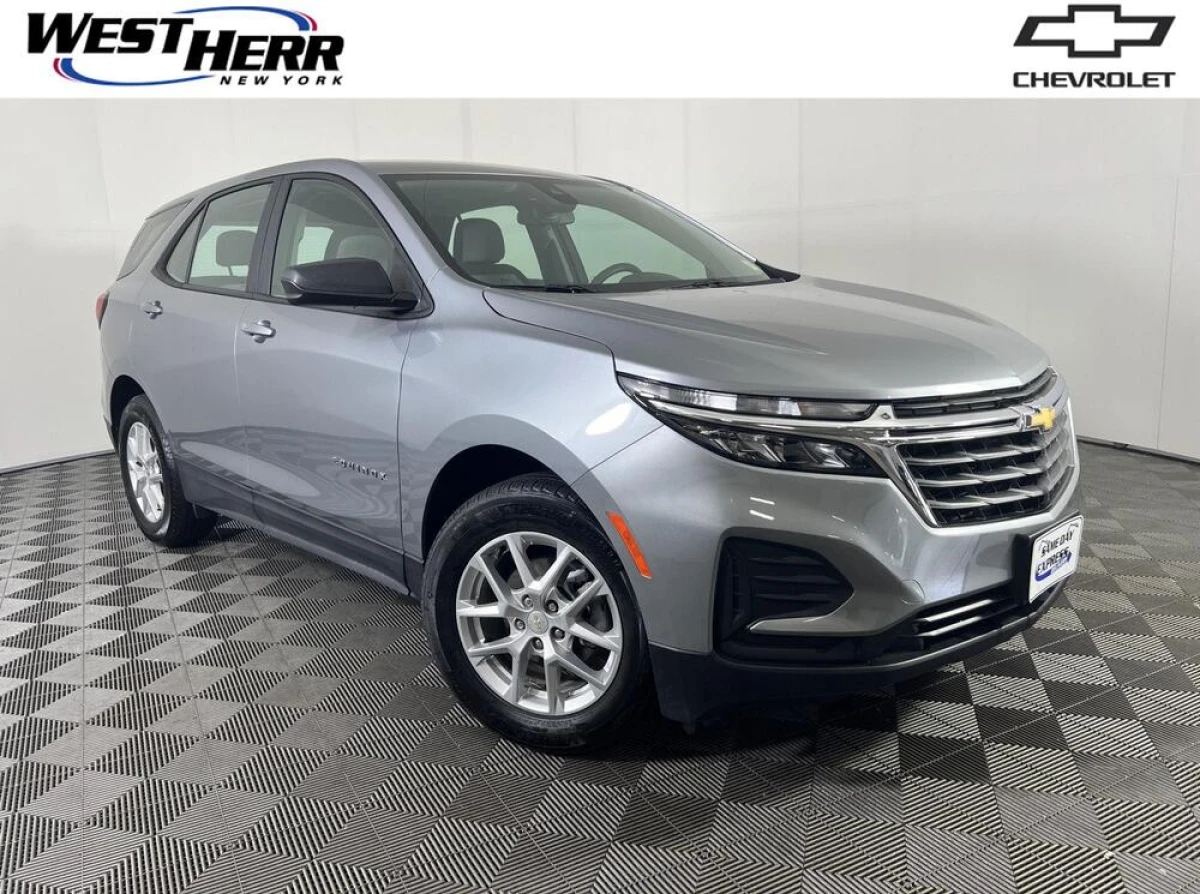 Pre-Owned 2024 Chevrolet Equinox LS