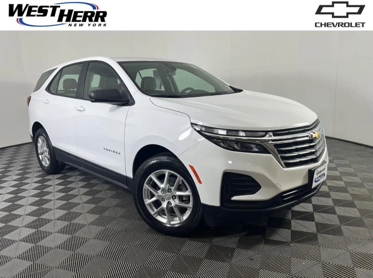Pre-Owned 2024 Chevrolet Equinox LS