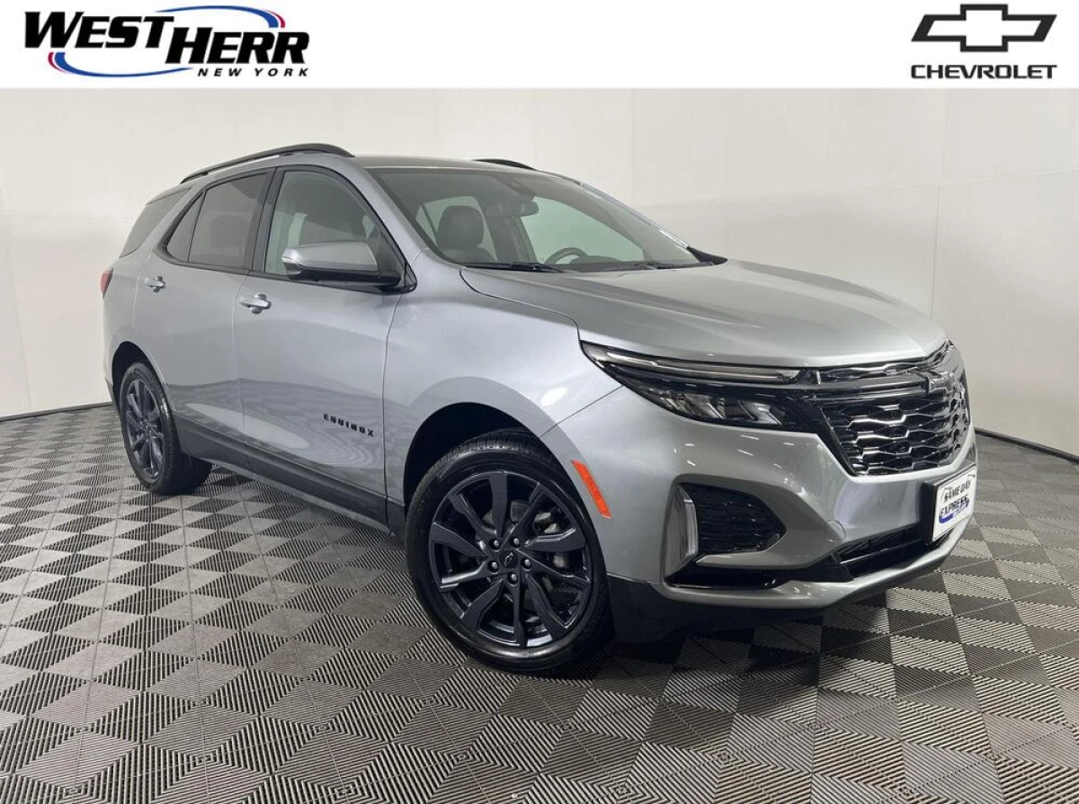 Pre-Owned 2024 Chevrolet Equinox RS