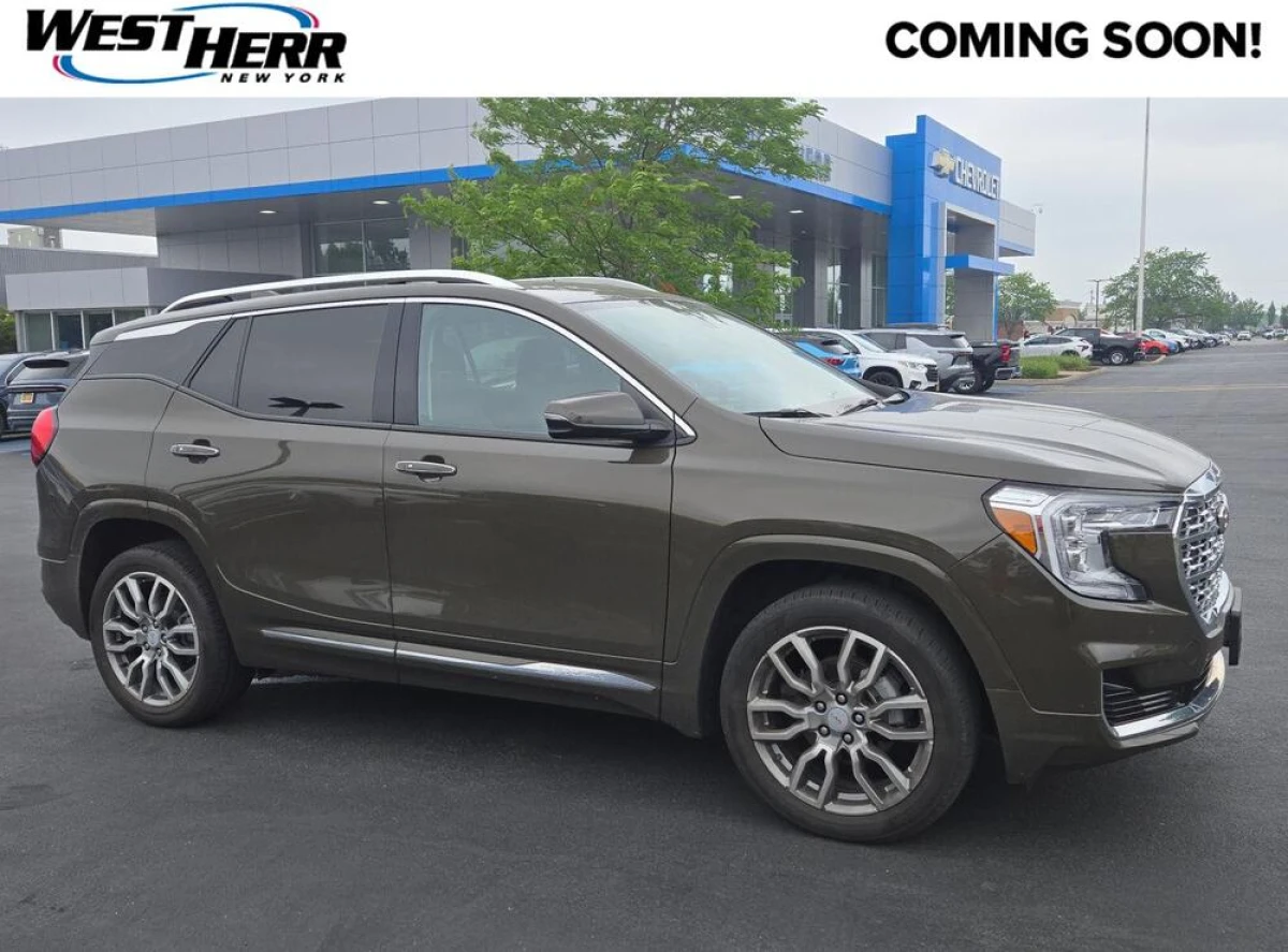 Pre-Owned 2023 GMC Terrain Denali