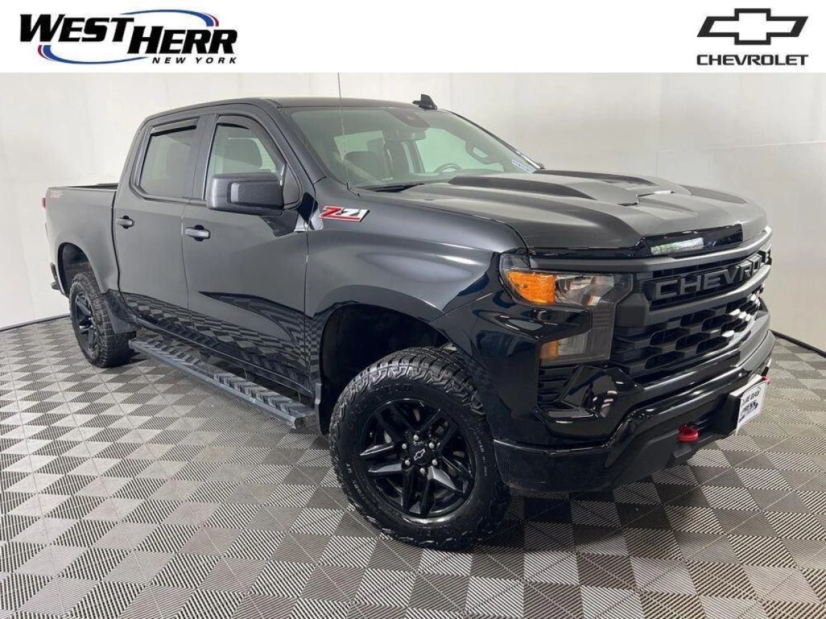 Pre-Owned 2025 Chevrolet Silverado 1500 Custom Trail Boss