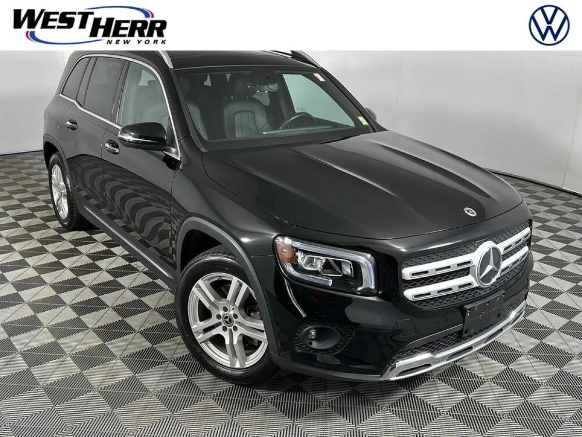 Pre-Owned 2021 Mercedes-Benz GLB 250