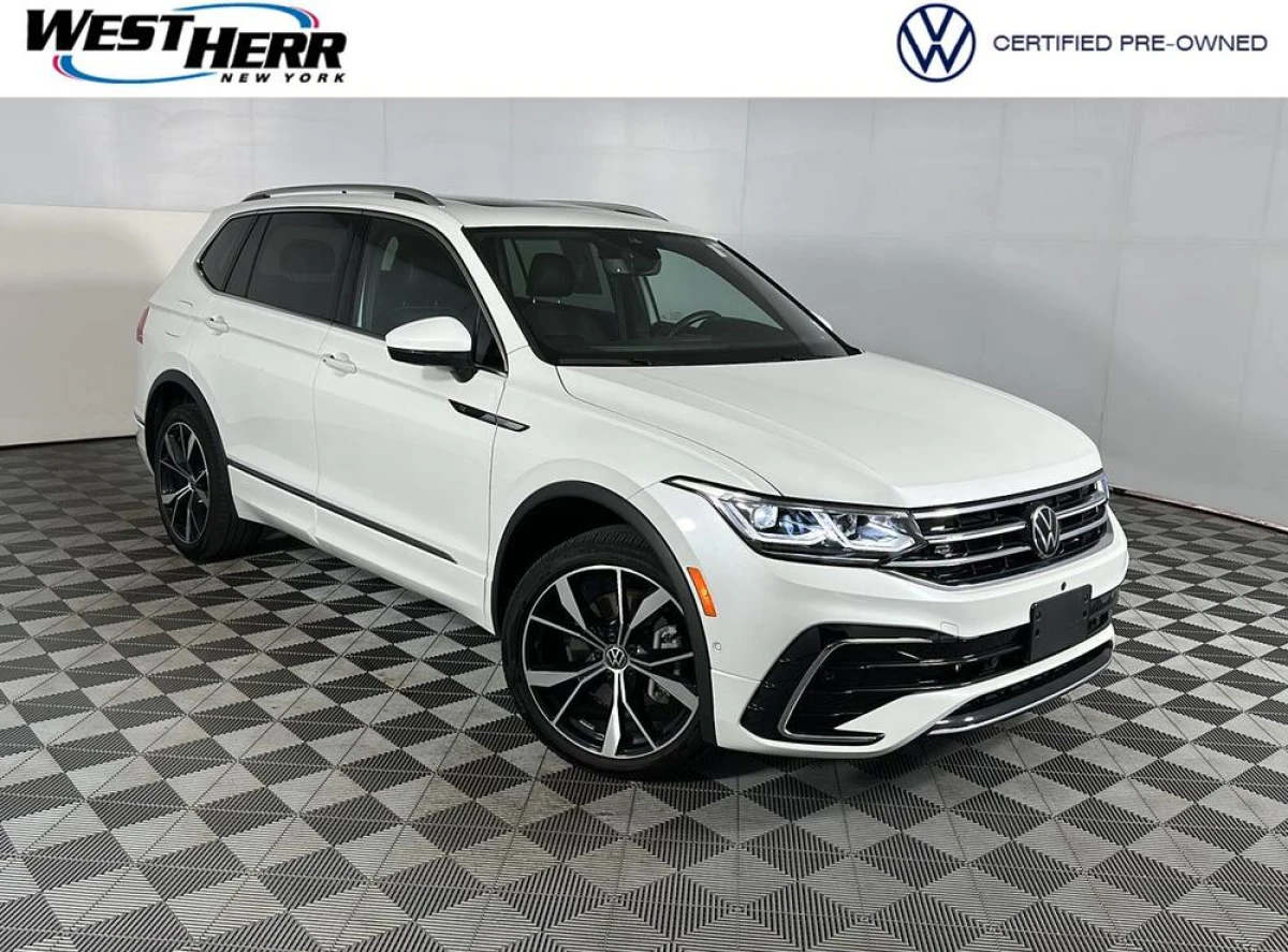 Certified Pre-Owned 2024 Volkswagen Tiguan SEL R-Line