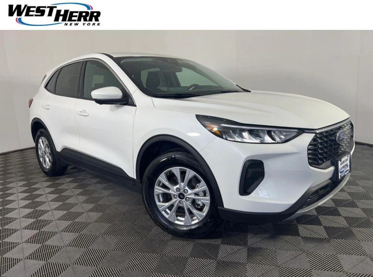Pre-Owned 2023 Ford Escape Active