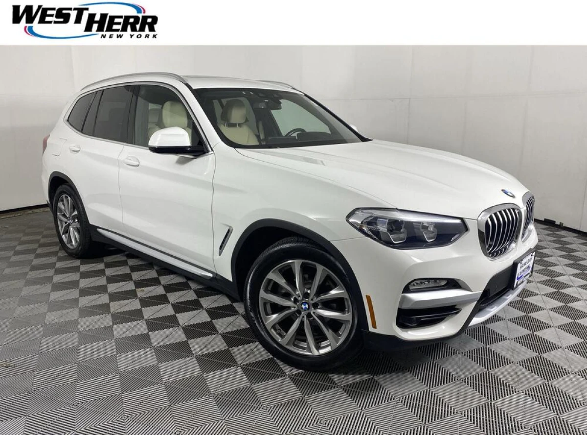 Pre-Owned 2018 BMW X3 xDrive30i