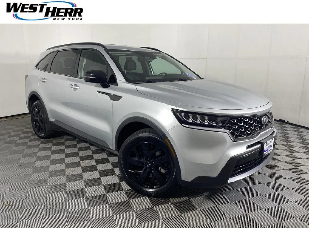 Pre-Owned 2021 Kia Sorento S