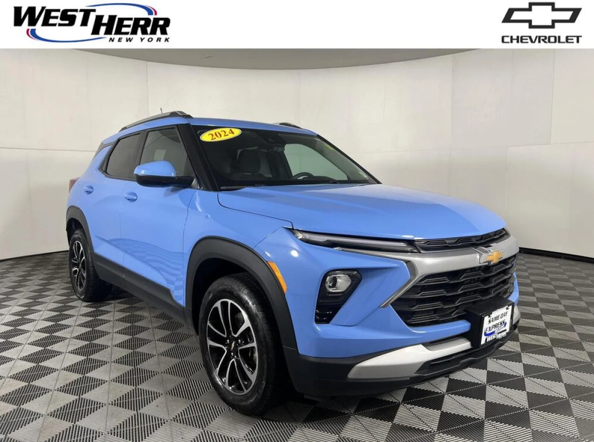 Pre-Owned 2024 Chevrolet Trailblazer LT