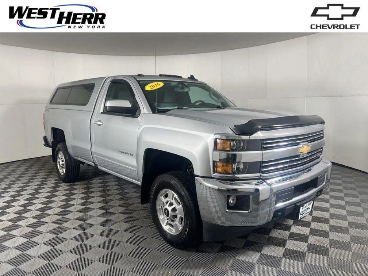 Pre-Owned 2016 Chevrolet Silverado 2500HD LT