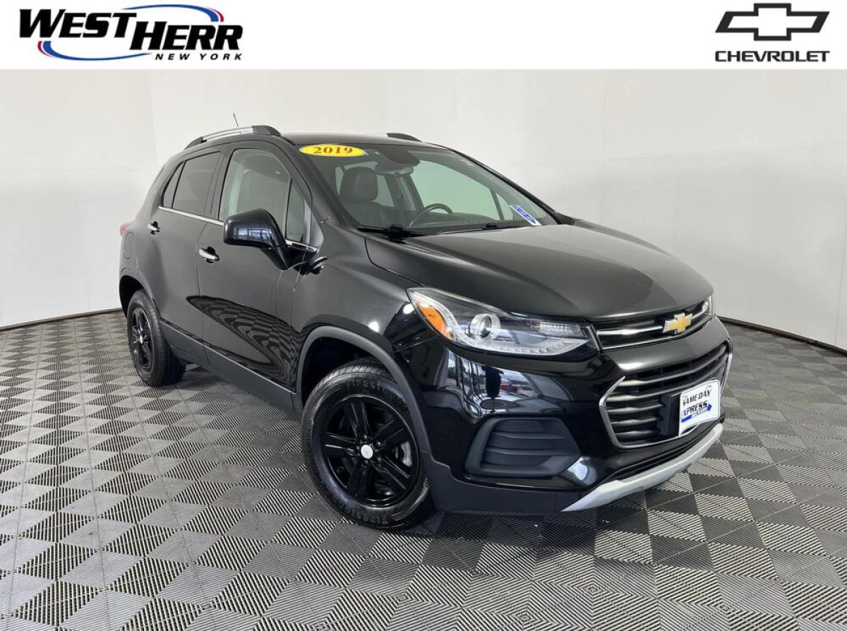 Pre-Owned 2019 Chevrolet Trax LT