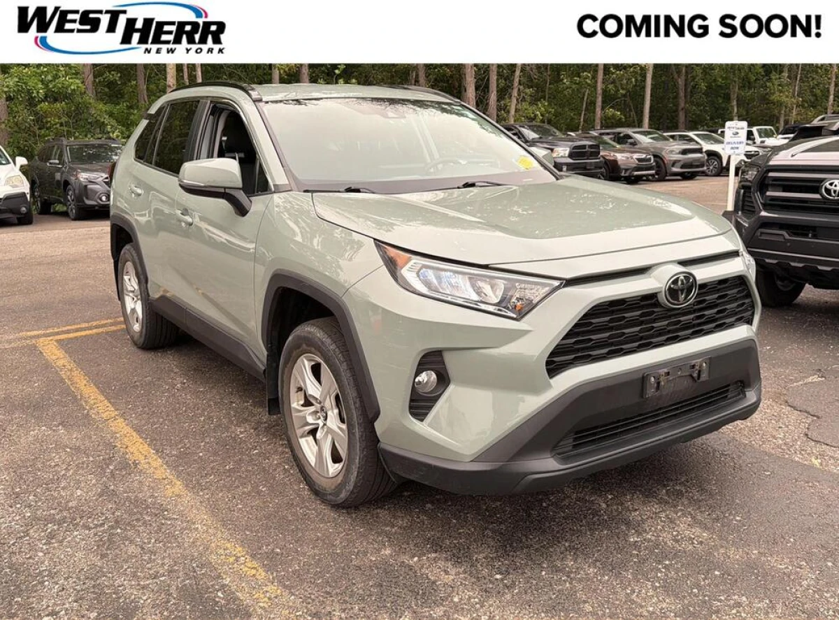 Pre-Owned 2020 Toyota RAV4 XLE