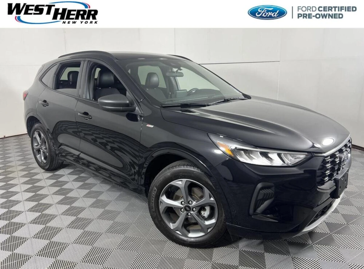 Certified Pre-Owned 2024 Ford Escape ST-Line